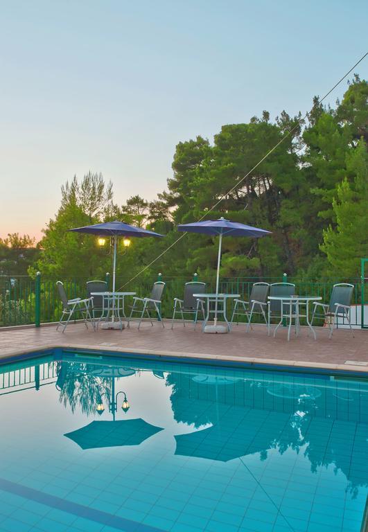 Aegeon Hotel Skopelos Town Exterior photo