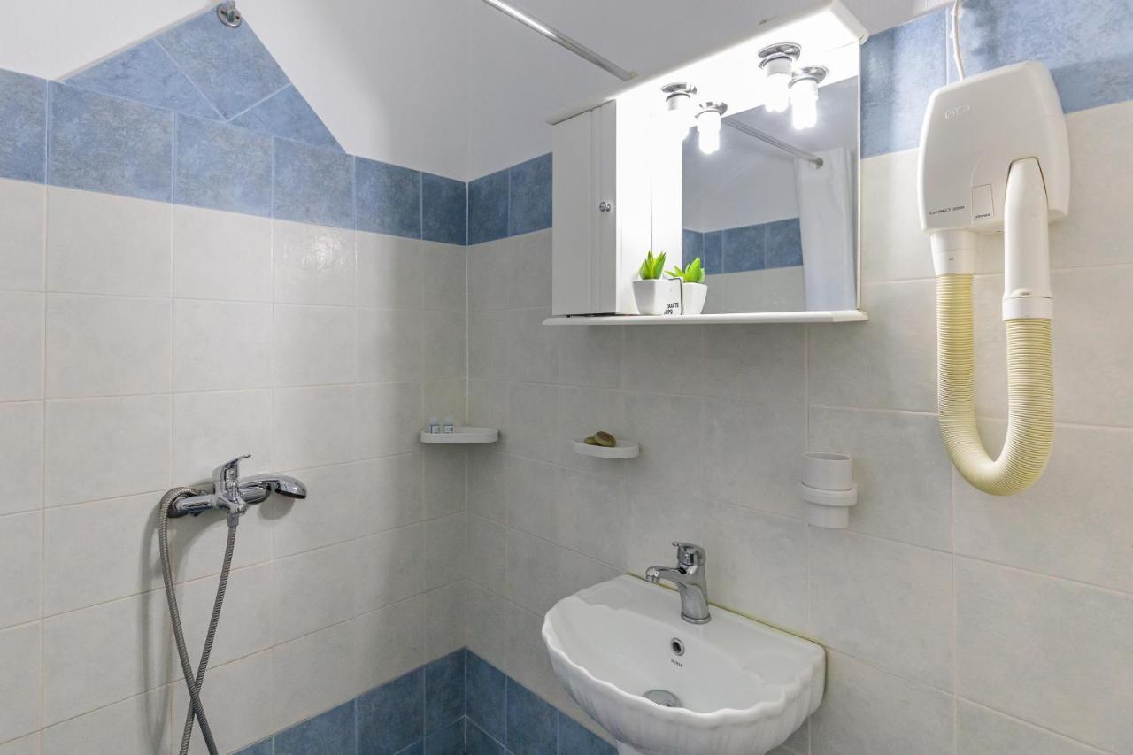 Aegeon Hotel Skopelos Town Exterior photo
