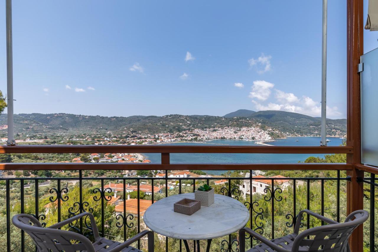Aegeon Hotel Skopelos Town Exterior photo