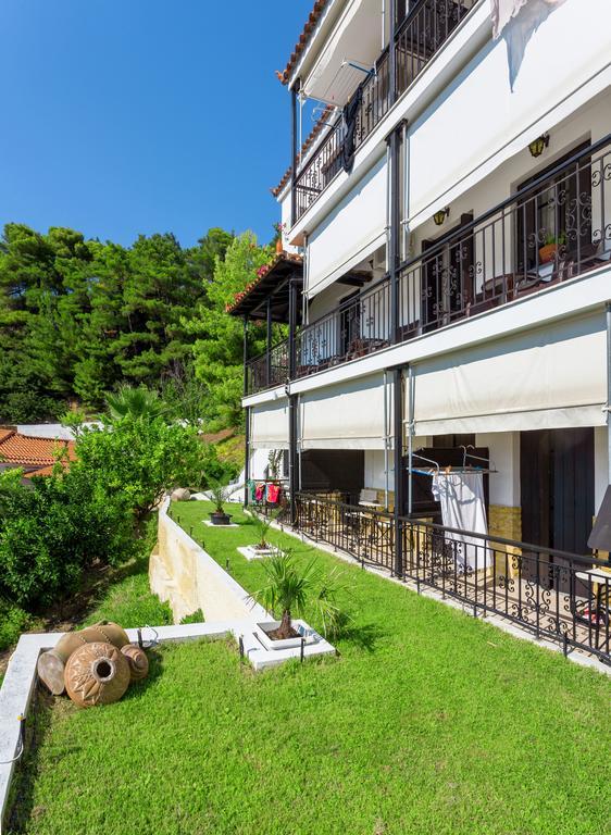 Aegeon Hotel Skopelos Town Exterior photo